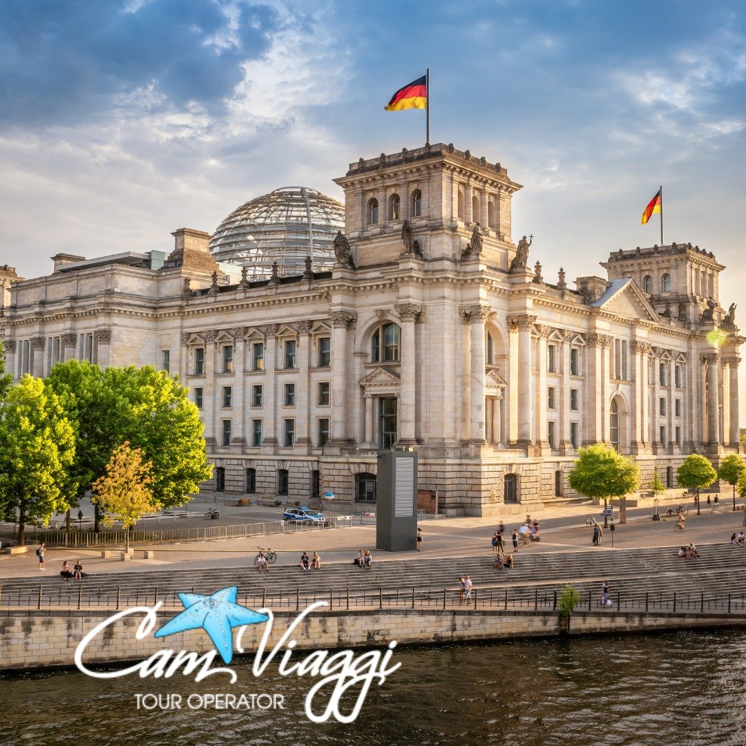 BERLINO  BUNDENSTAG- REICHSTAG CON CUPOLA CAM VIAGGI (1)
