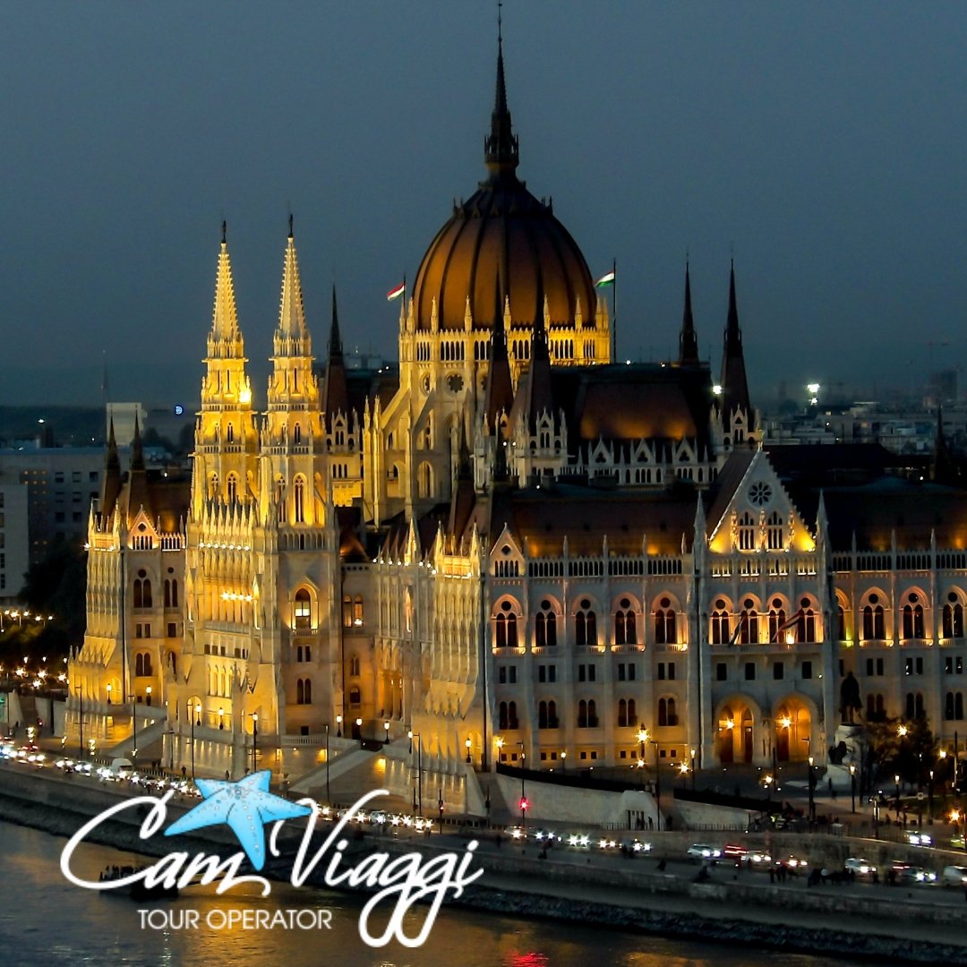 BUDAPEST PARLAMENTO CAM VIAGGI