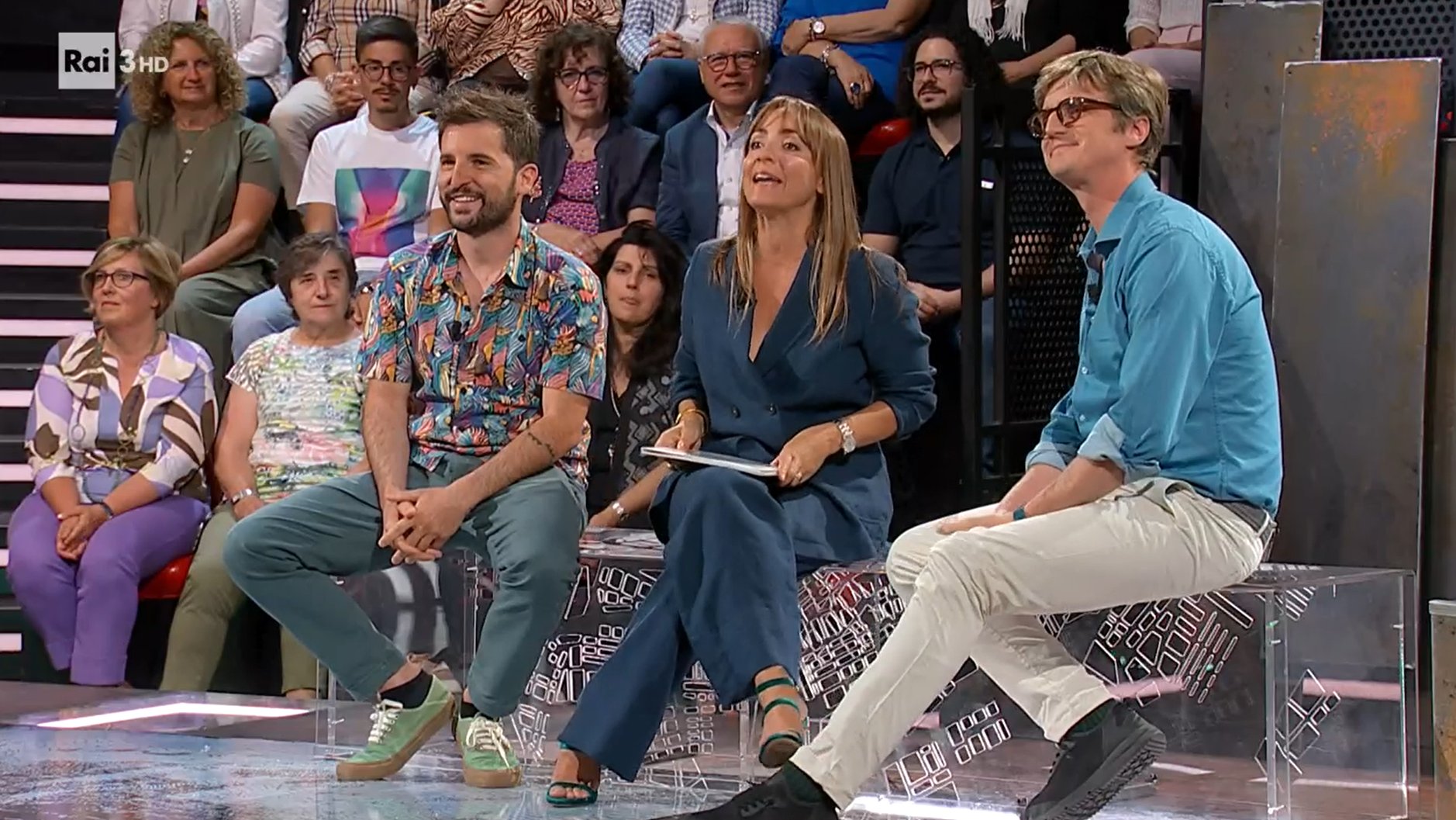 KILIMANGIARO E PUBBLICO CON CAMILLA RAZNOVICH  CAM VIAGGI