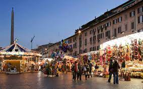 MERCATINI A PIAZZA NAVONA CAPODANNO A ROMA FULVIA TOUR