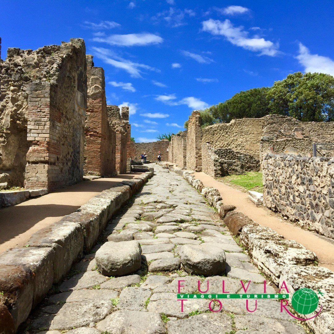 NAPOLI E POMPEI A CAPODANNO FULVIA TOUR (1)