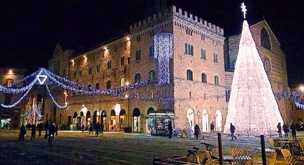 UMBRIA IN AVVENTO - FOLIGNO PALAZZO TRINCI CAM VIAGGI