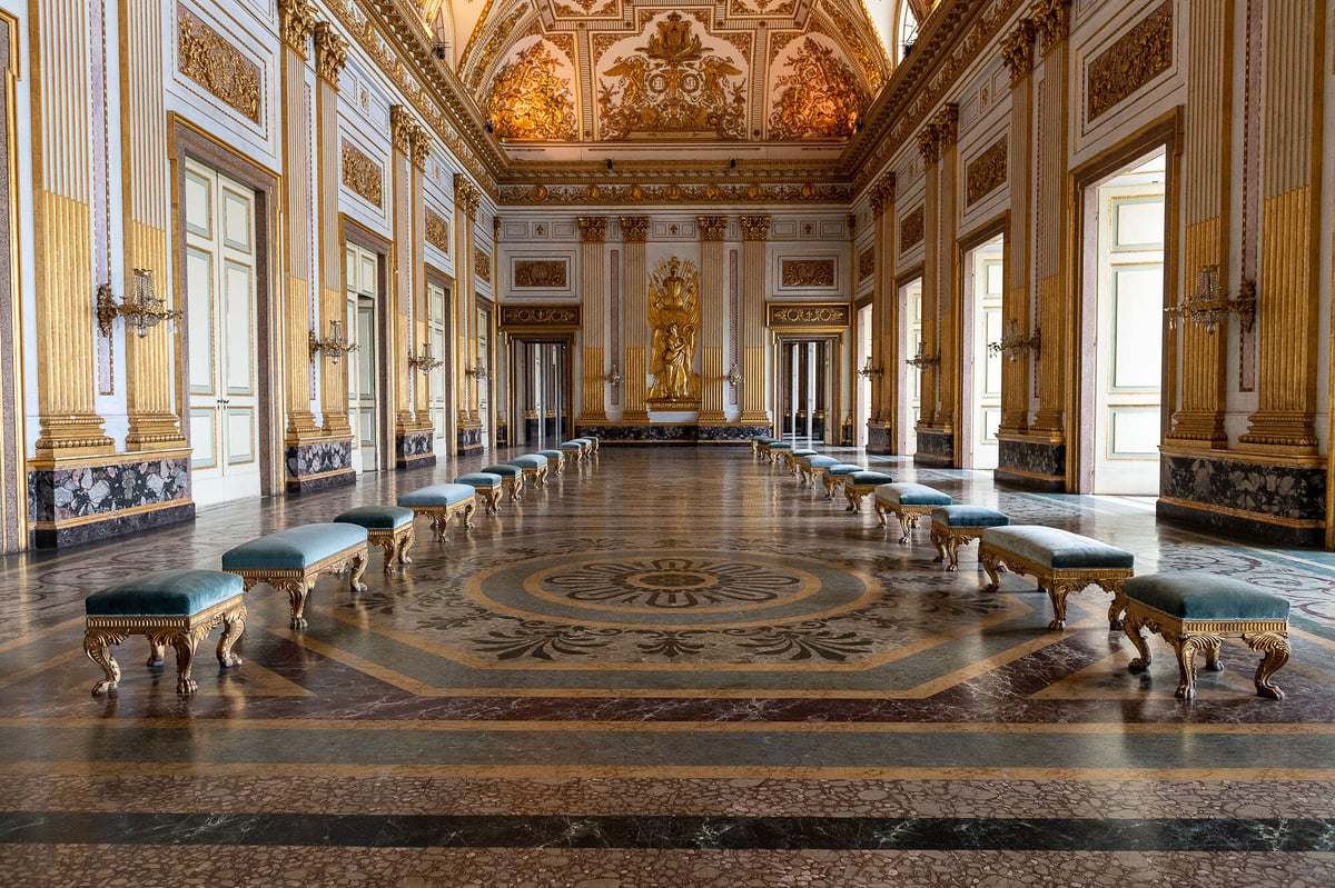 REGGIA DI CASERTA Palazzo Reale Sala del Trono FULVIA TOUR