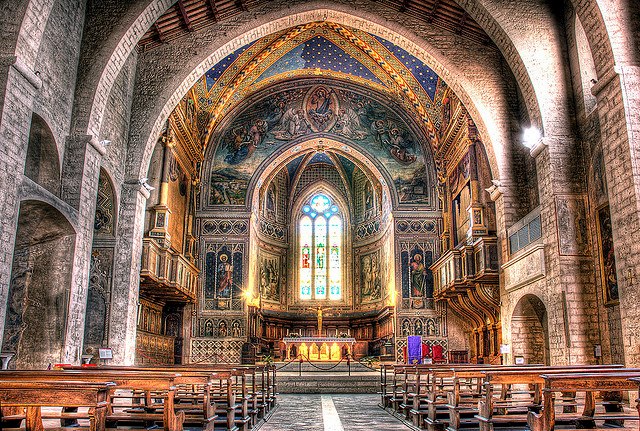 duomo-gubbio CAM VIAGGI