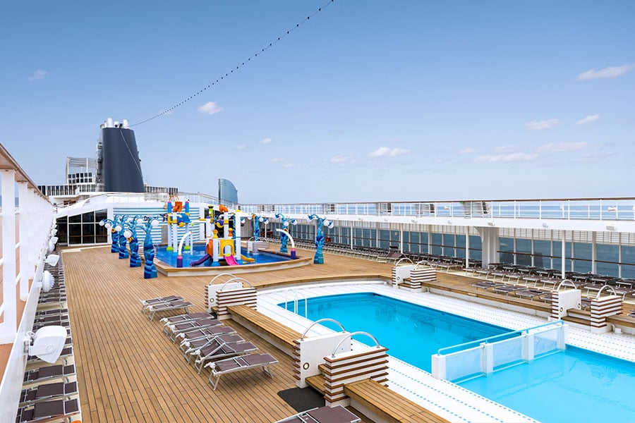 msc piscina-crociere-msc-sinfonia