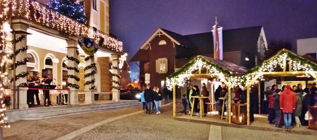 VELDEN mercatini natale SUL LAGO wörthersee CAM VIAGGI